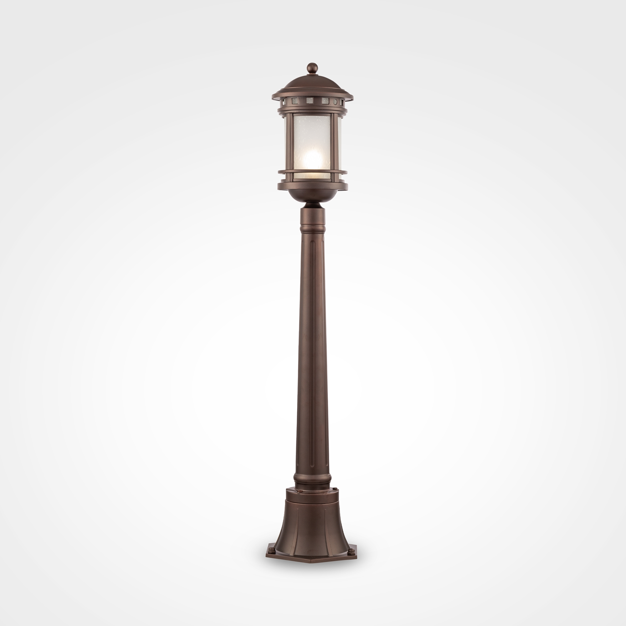 картинка Уличный светильник Maytoni Salamanca O031FL-01BR магазин pro-decor.kz являющийся официальным дистрибьютором в Казахстане картинка Уличный светильник Maytoni Salamanca O031FL-01BR от магазина pro-decor.kz