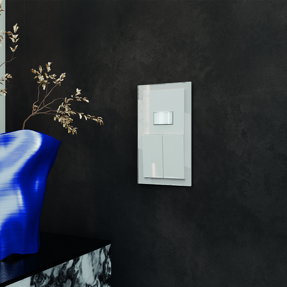 картинка Датчик движения встраиваемый VOLTUM S70, (белый глянцевый) VLS070501 от магазина pro-decor.kz