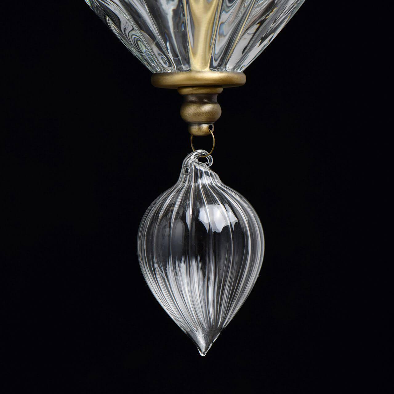 картинка Торшер Chiaro Оделия 1 619041503 от магазина pro-decor.kz