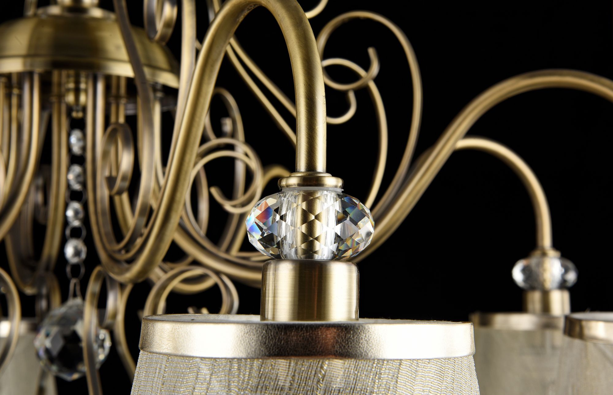 картинка Подвесная люстра Freya Driana FR2405-PL-08-BZ от магазина pro-decor.kz