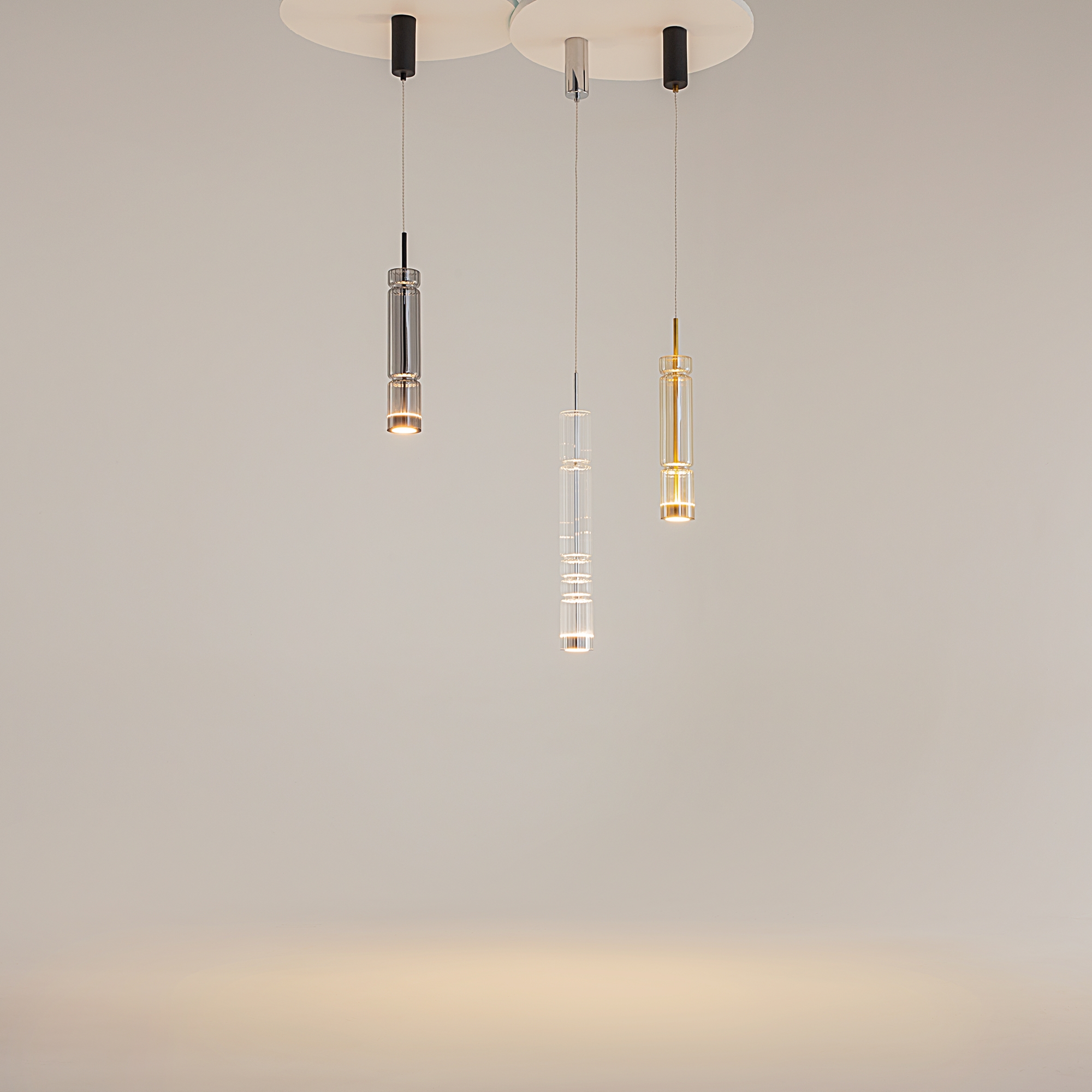 картинка Подвесной светильник Maytoni MOD272PL-L12BS3K1 магазин pro-decor.kz являющийся официальным дистрибьютором в Казахстане картинка Подвесной светильник Maytoni MOD272PL-L12BS3K1 от магазина pro-decor.kz