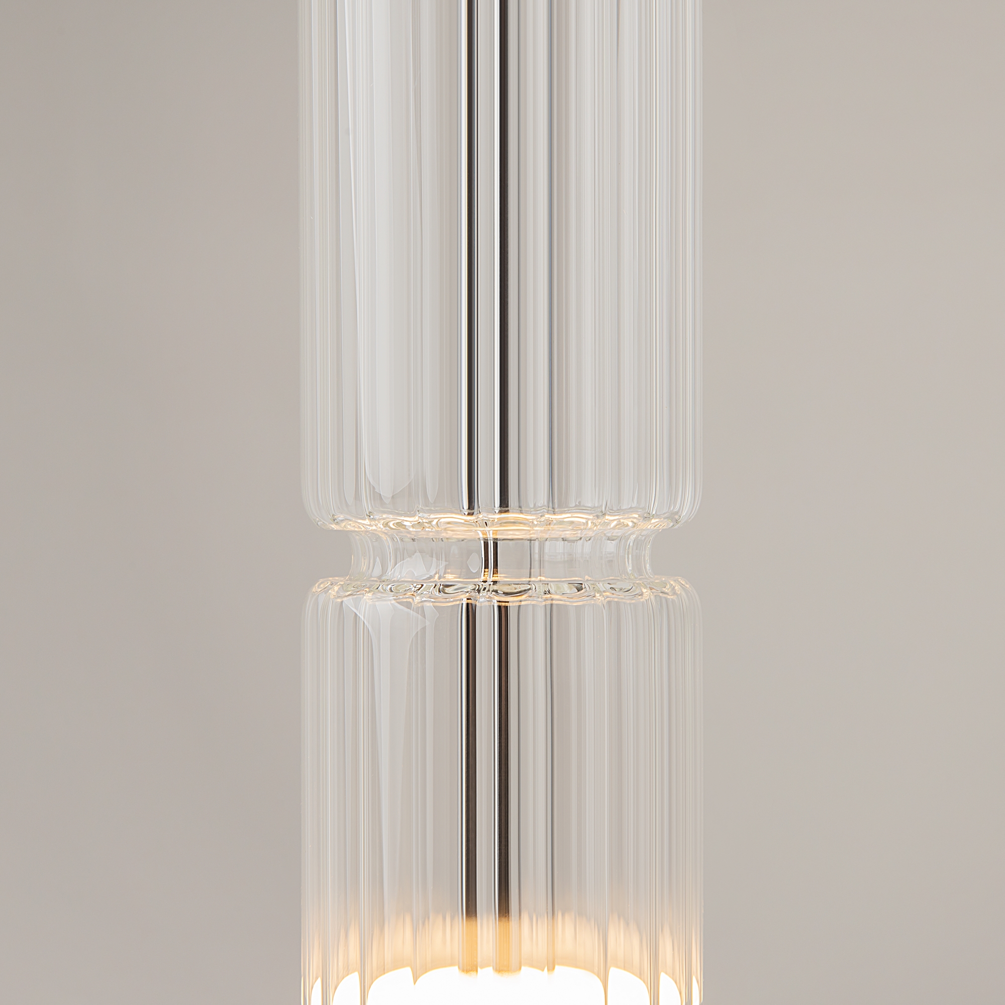картинка Подвесной светильник Maytoni MOD272PL-L12CH3K1 магазин pro-decor.kz являющийся официальным дистрибьютором в Казахстане картинка Подвесной светильник Maytoni MOD272PL-L12CH3K1 от магазина pro-decor.kz