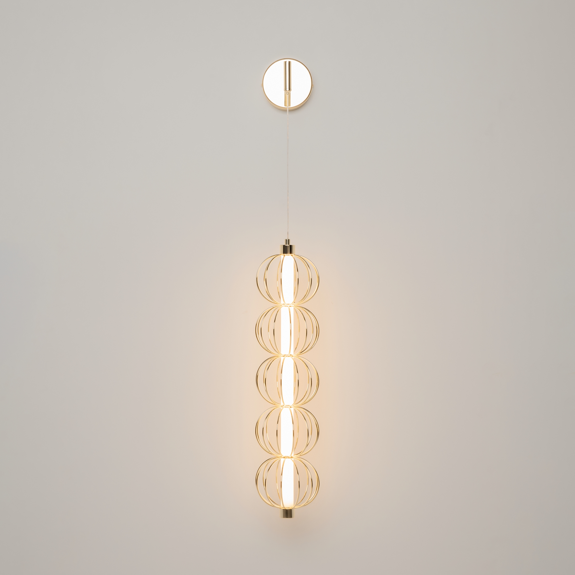 картинка Настенный светильник (бра) Maytoni MOD216WL-L10G3K магазин pro-decor.kz являющийся официальным дистрибьютором в Казахстане картинка Настенный светильник (бра) Maytoni MOD216WL-L10G3K от магазина pro-decor.kz