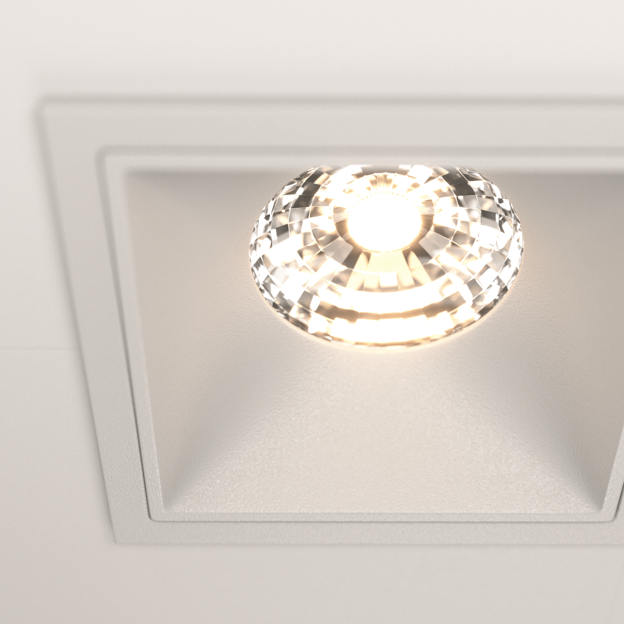 картинка Встраиваемый светильник Technical DL043-02-15W3K-SQ-W от магазина pro-decor.kz