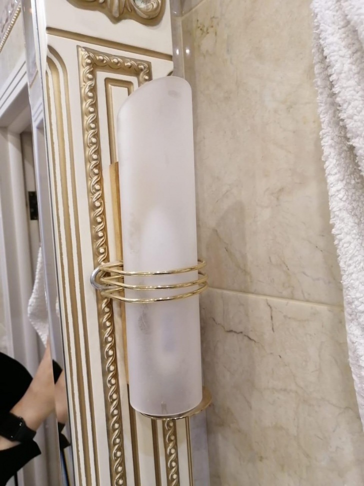картинка Подсветка для зеркал Lussole Selvino LSA-7701-01 магазин pro-decor.kz являющийся официальным дистрибьютором в Казахстане картинка Подсветка для зеркал Lussole Selvino LSA-7701-01 от магазина pro-decor.kz