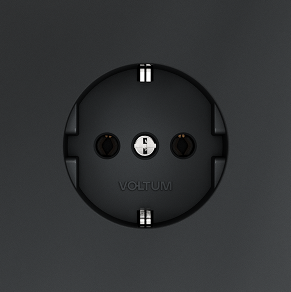 картинка Розетка встраиваемая VOLTUM S70 с заземлением 16А, (графит) VLS040107 от магазина pro-decor.kz