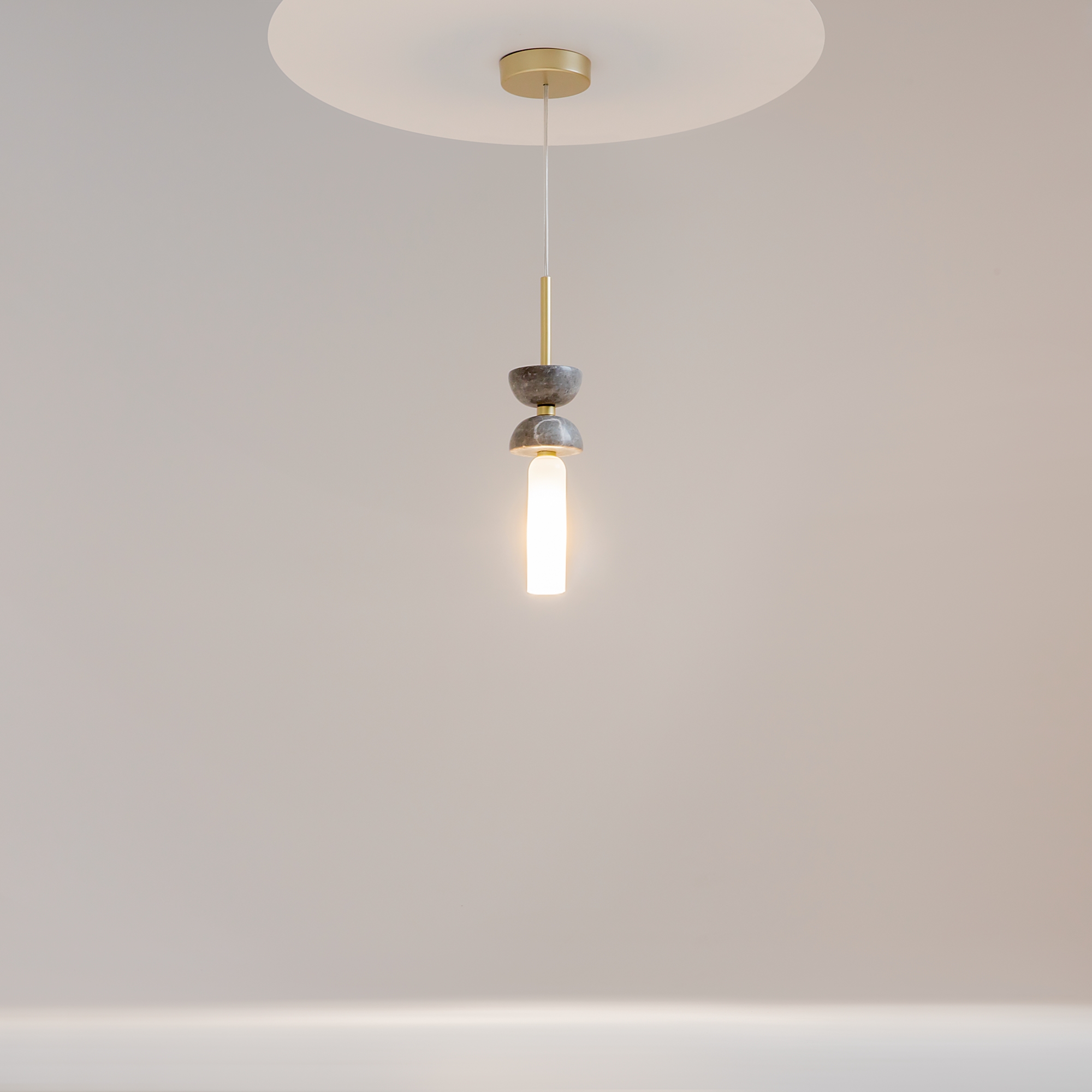 картинка Подвесной светильник Maytoni MOD178PL-01GR магазин pro-decor.kz являющийся официальным дистрибьютором в Казахстане картинка Подвесной светильник Maytoni MOD178PL-01GR от магазина pro-decor.kz