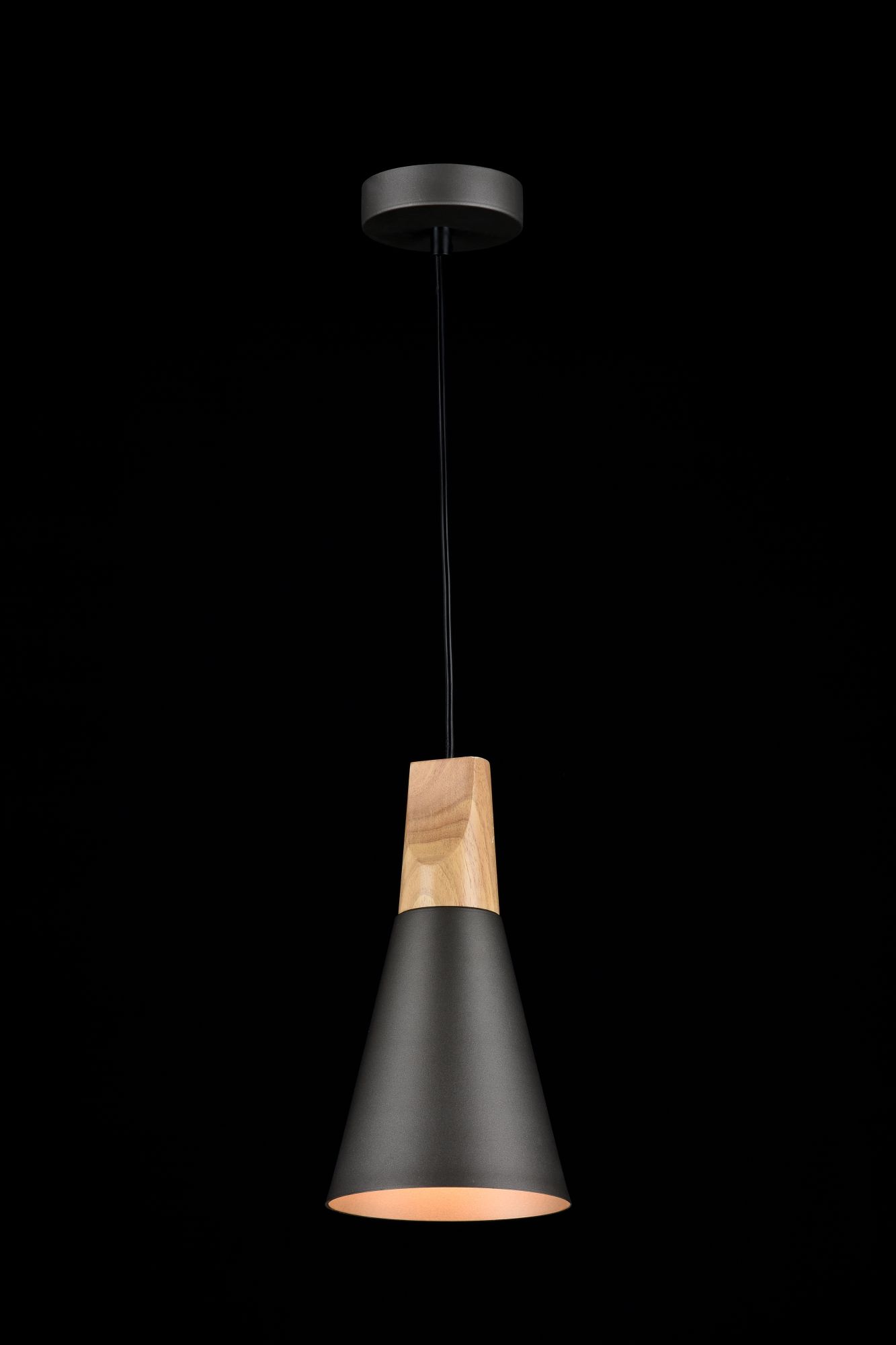 картинка Подвесной светильник Maytoni Bicones P359-PL-140-C магазин pro-decor.kz являющийся официальным дистрибьютором в Казахстане картинка Подвесной светильник Maytoni Bicones P359-PL-140-C от магазина pro-decor.kz
