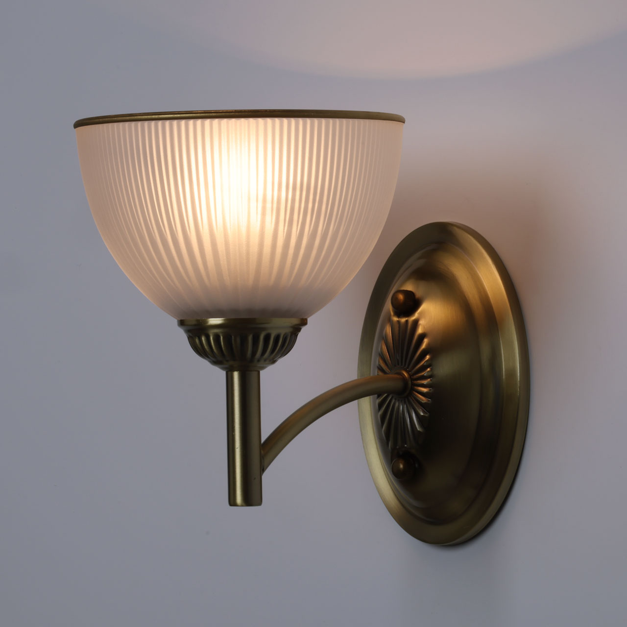 картинка 318025201 Олимп MW-light Бра от магазина pro-decor.kz