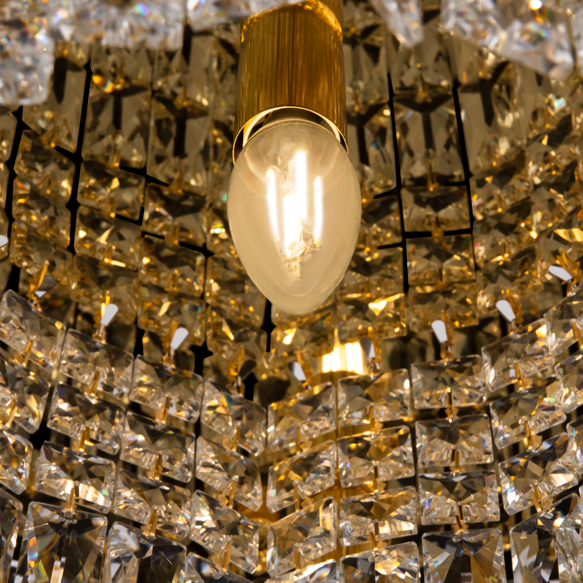 картинка Потолочный светильник Maytoni DIA005CL-06G магазин pro-decor.kz являющийся официальным дистрибьютором в Казахстане картинка Потолочный светильник Maytoni DIA005CL-06G от магазина pro-decor.kz