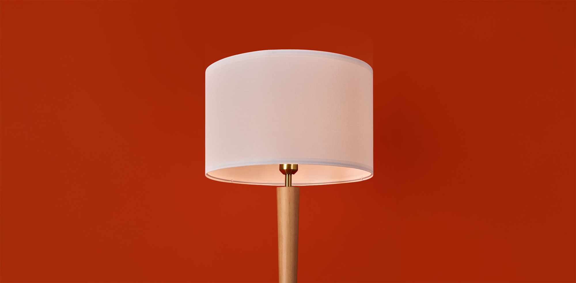 картинка Напольный светильник (торшер) Freya FR5626FL-01T Swan от магазина pro-decor.kz