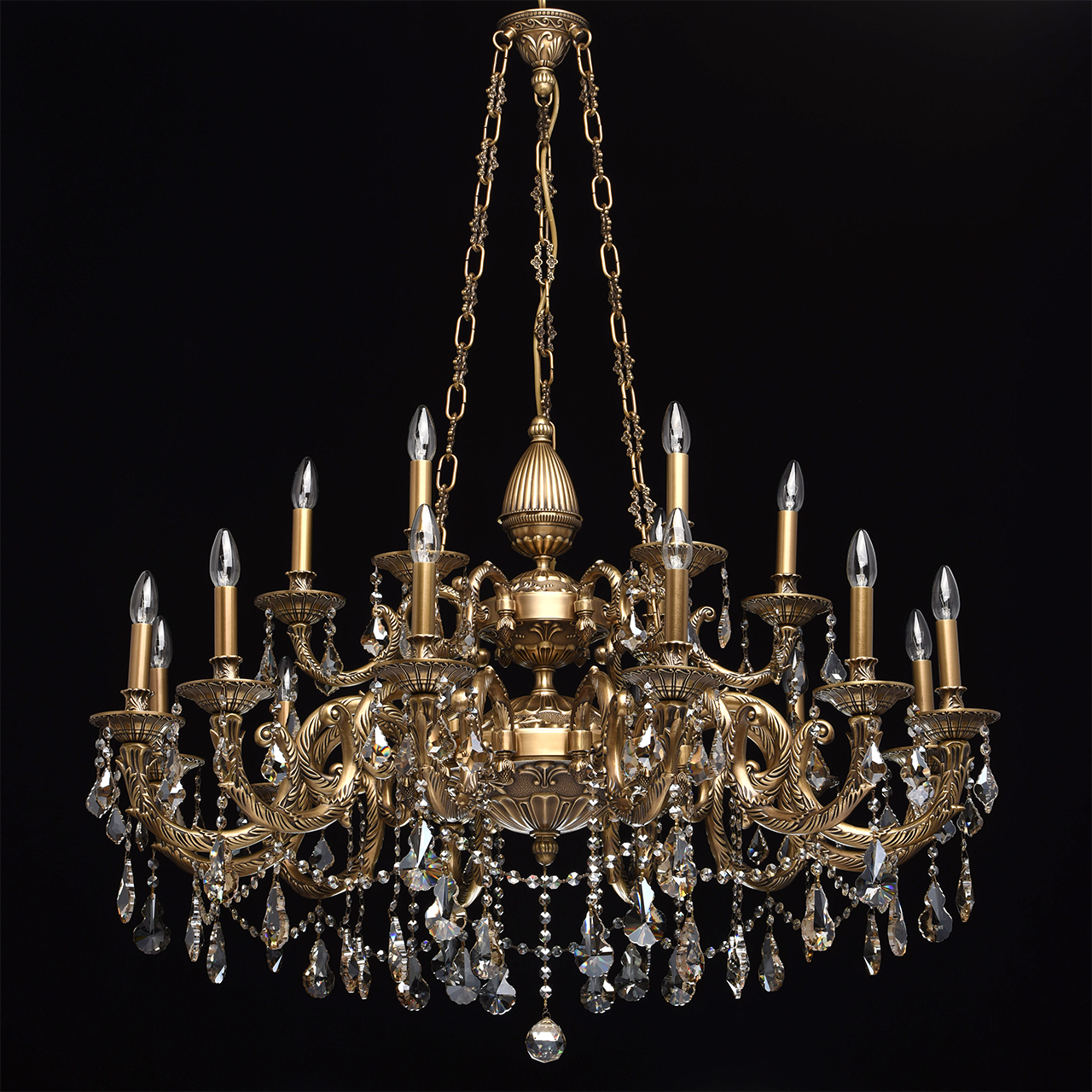 картинка Подвесная люстра Chiaro Габриэль 491010918 от магазина pro-decor.kz