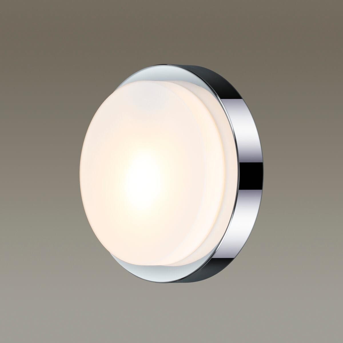 картинка Настенный светильник Odeon Light Drops Holger 2746/1C магазин pro-decor.kz являющийся официальным дистрибьютором в Казахстане картинка Настенный светильник Odeon Light Drops Holger 2746/1C от магазина pro-decor.kz