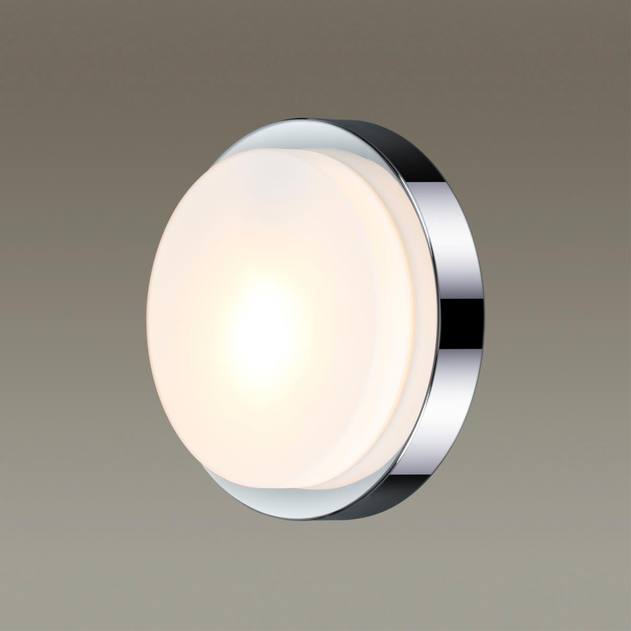 картинка Настенный светильник Odeon Light Drops Holger 2746/1C магазин pro-decor.kz являющийся официальным дистрибьютором в Казахстане картинка Настенный светильник Odeon Light Drops Holger 2746/1C от магазина pro-decor.kz