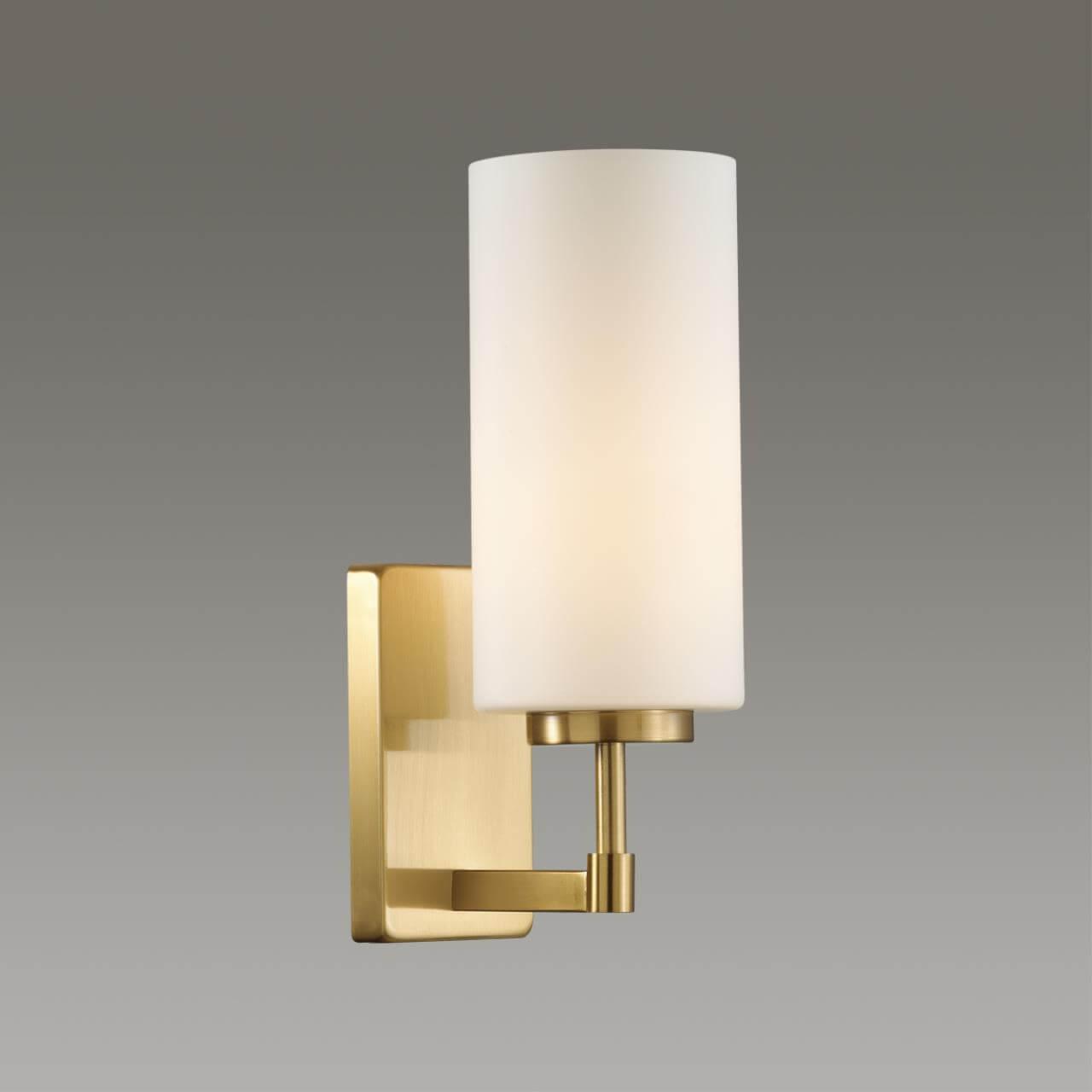 картинка Бра Odeon Light Hall Kasali 4990/1W от магазина pro-decor.kz