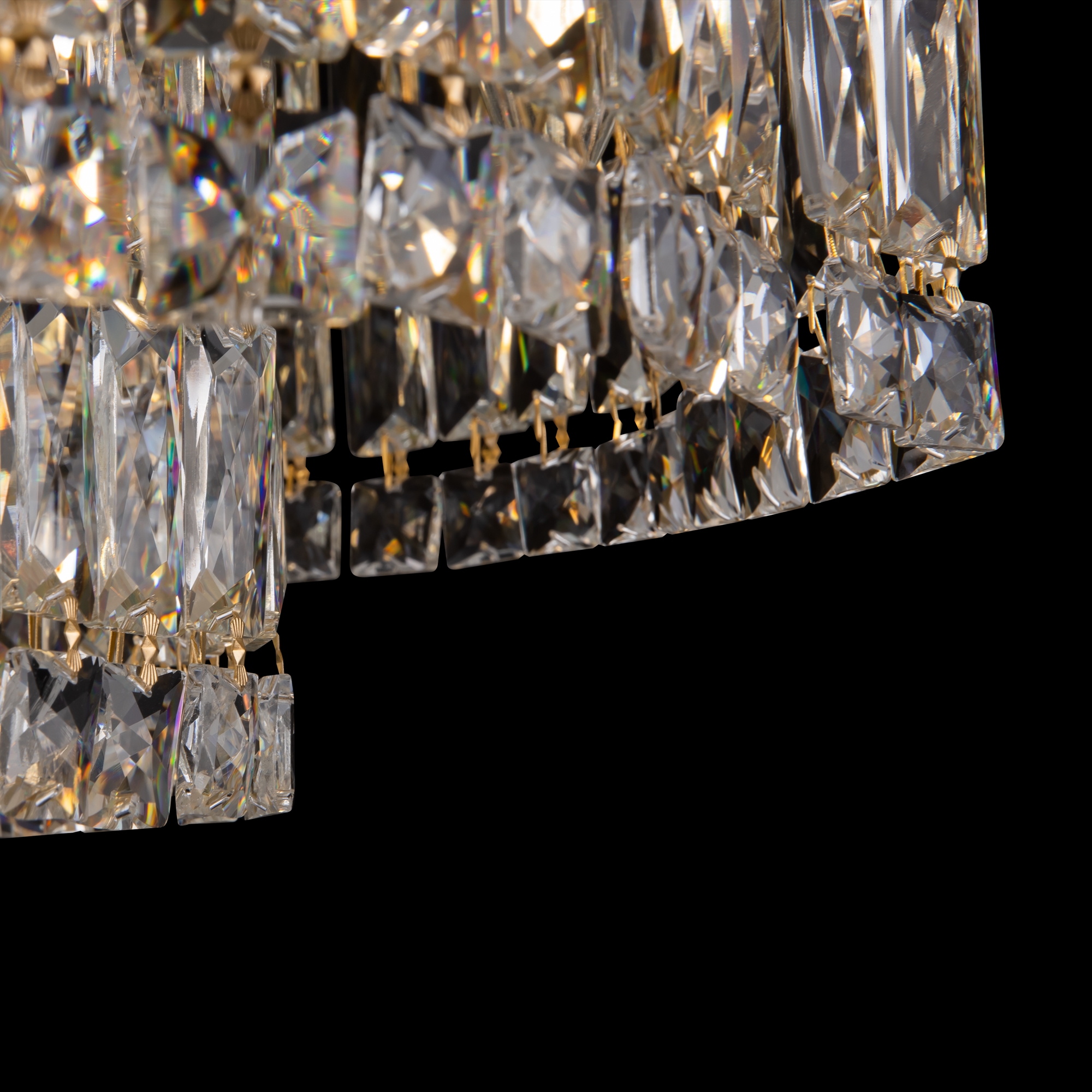 картинка Потолочный светильник Maytoni DIA005CL-06G магазин pro-decor.kz являющийся официальным дистрибьютором в Казахстане картинка Потолочный светильник Maytoni DIA005CL-06G от магазина pro-decor.kz