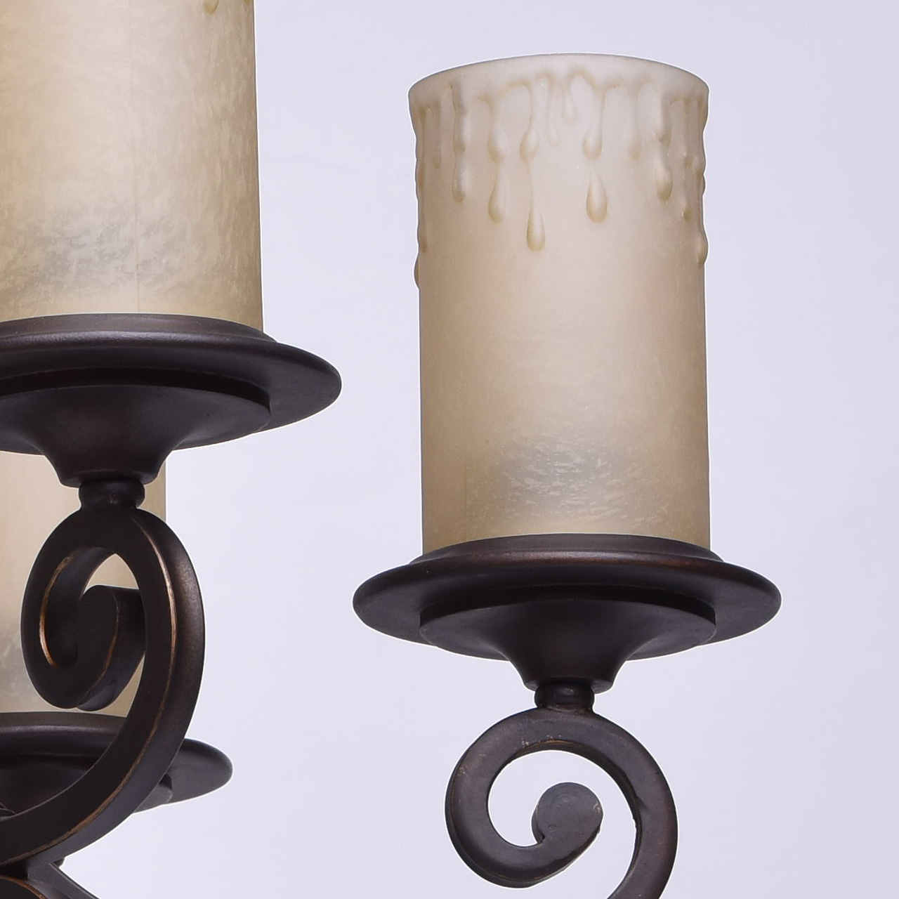 картинка Подвесная люстра Chiaro Айвенго 382011606 от магазина pro-decor.kz