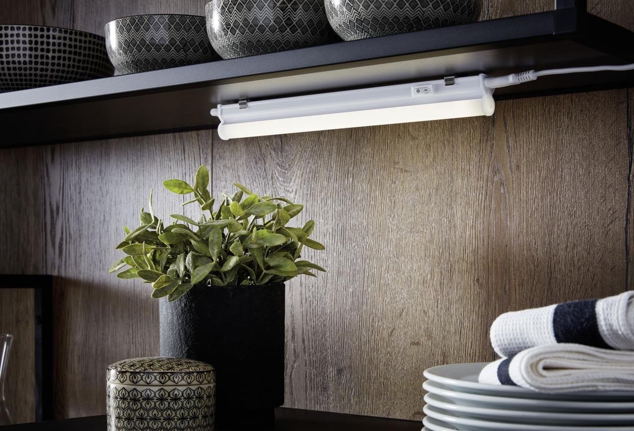 картинка Мебельный светодиодный светильник Eglo Dundry 97571 от магазина pro-decor.kz