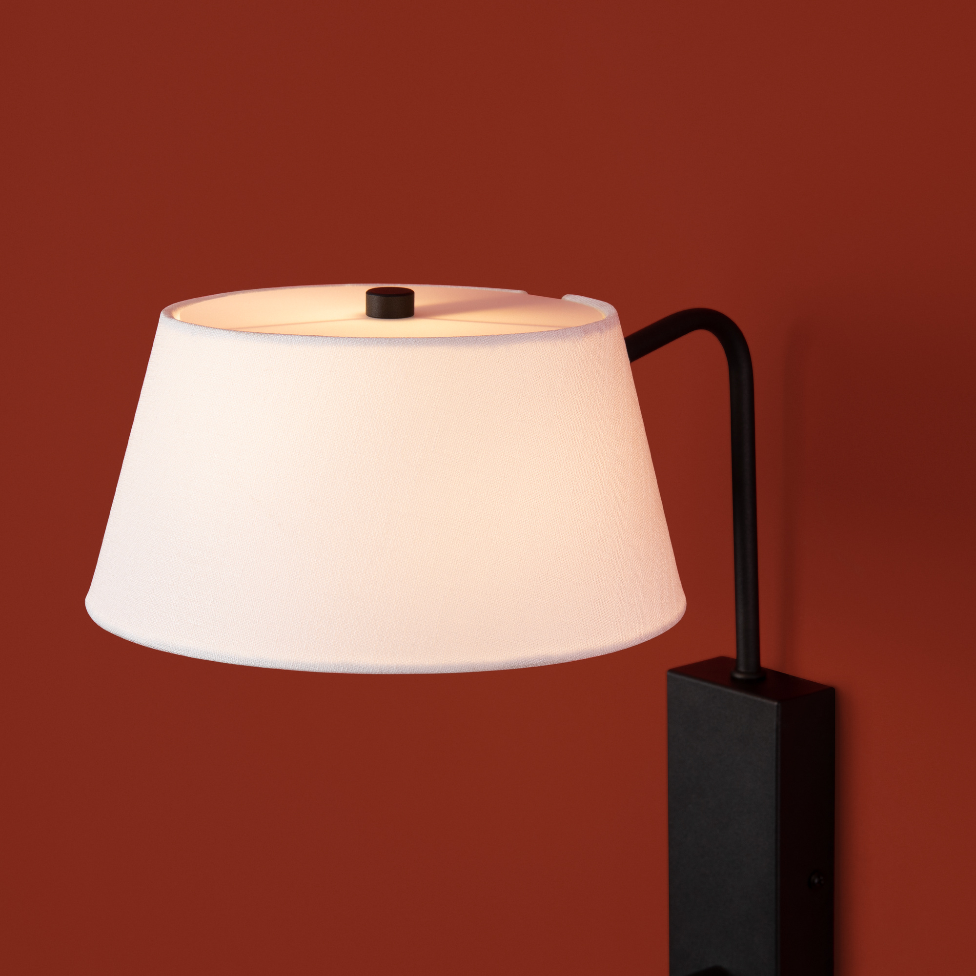 картинка Настенный светильник (бра) Freya FR2066WL-L40B FLINT магазин pro-decor.kz являющийся официальным дистрибьютором в Казахстане картинка Настенный светильник (бра) Freya FR2066WL-L40B FLINT от магазина pro-decor.kz