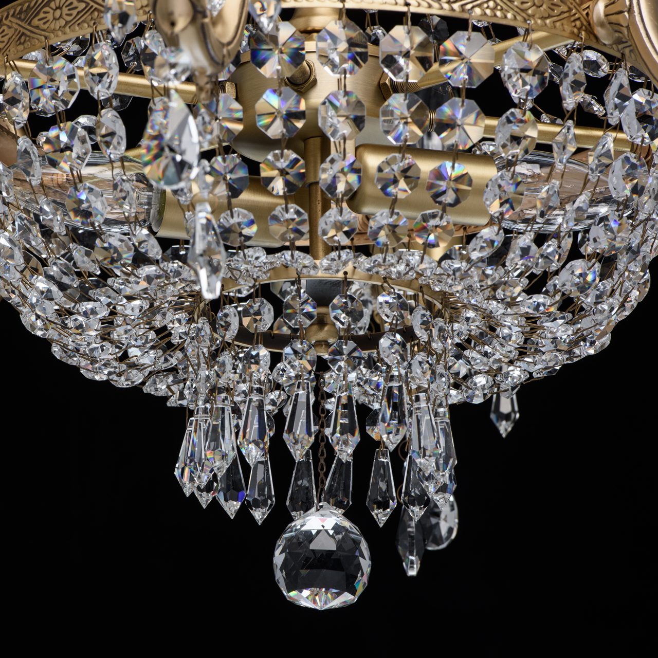 картинка Подвесная люстра Chiaro Изабелла 351011808 от магазина pro-decor.kz