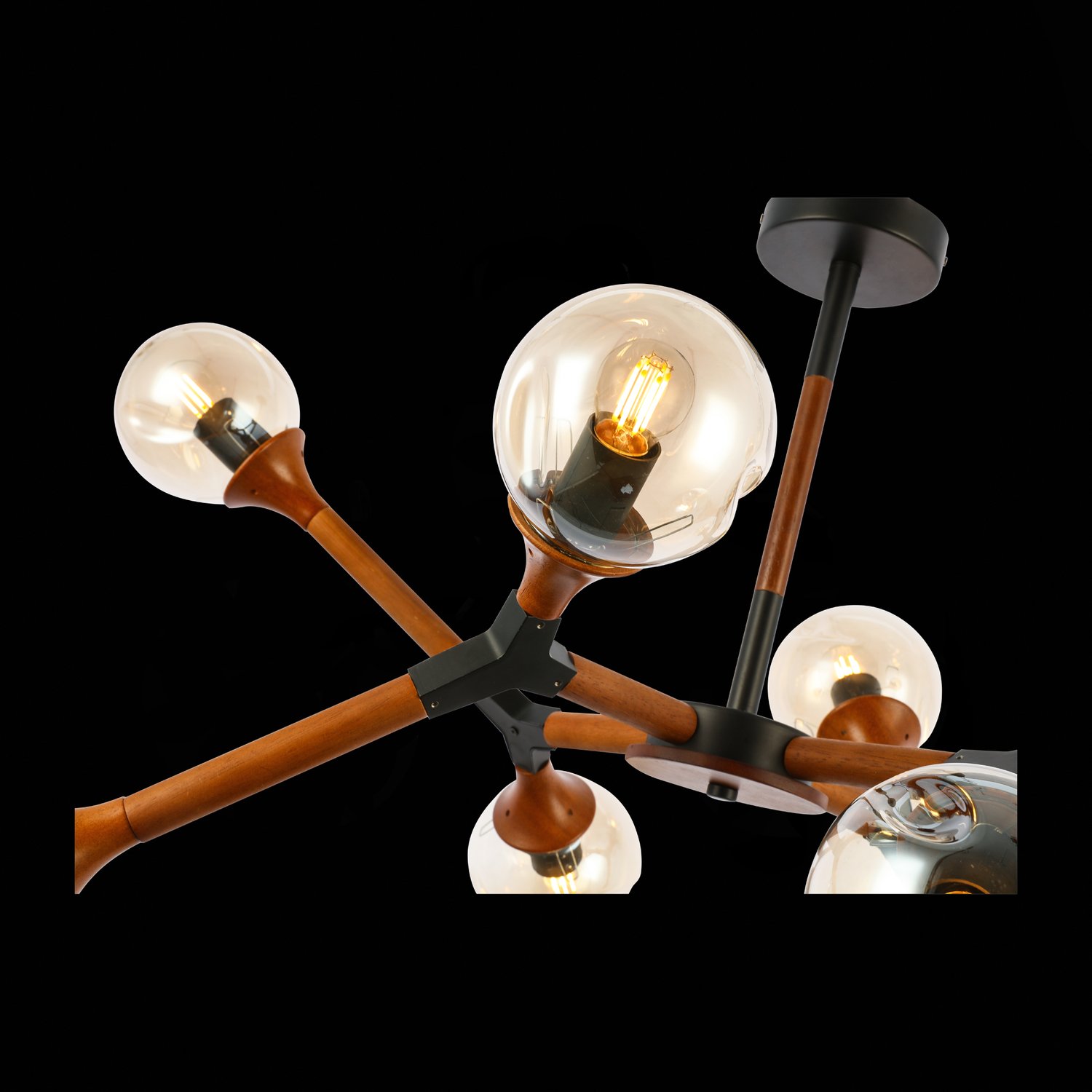 картинка Потолочная люстра Evoluce Raquel SLE109402-08 от магазина pro-decor.kz