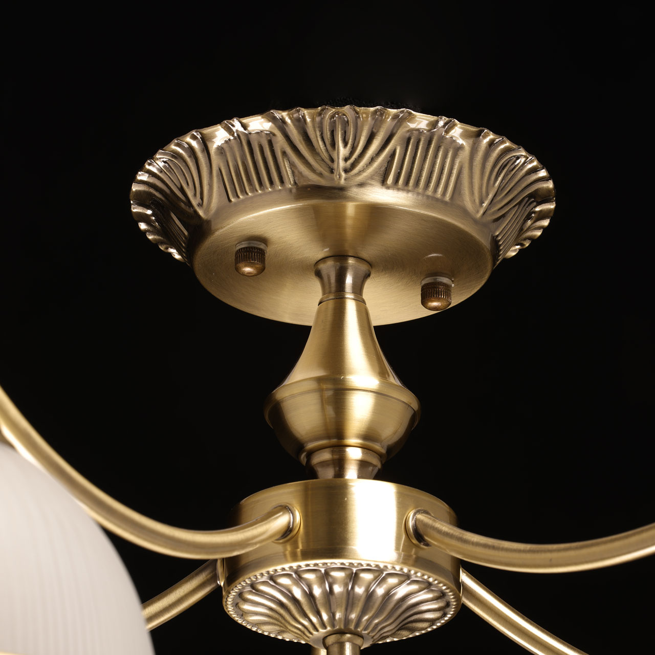 картинка 318015605 Олимп MW-light Потолочная люстра от магазина pro-decor.kz