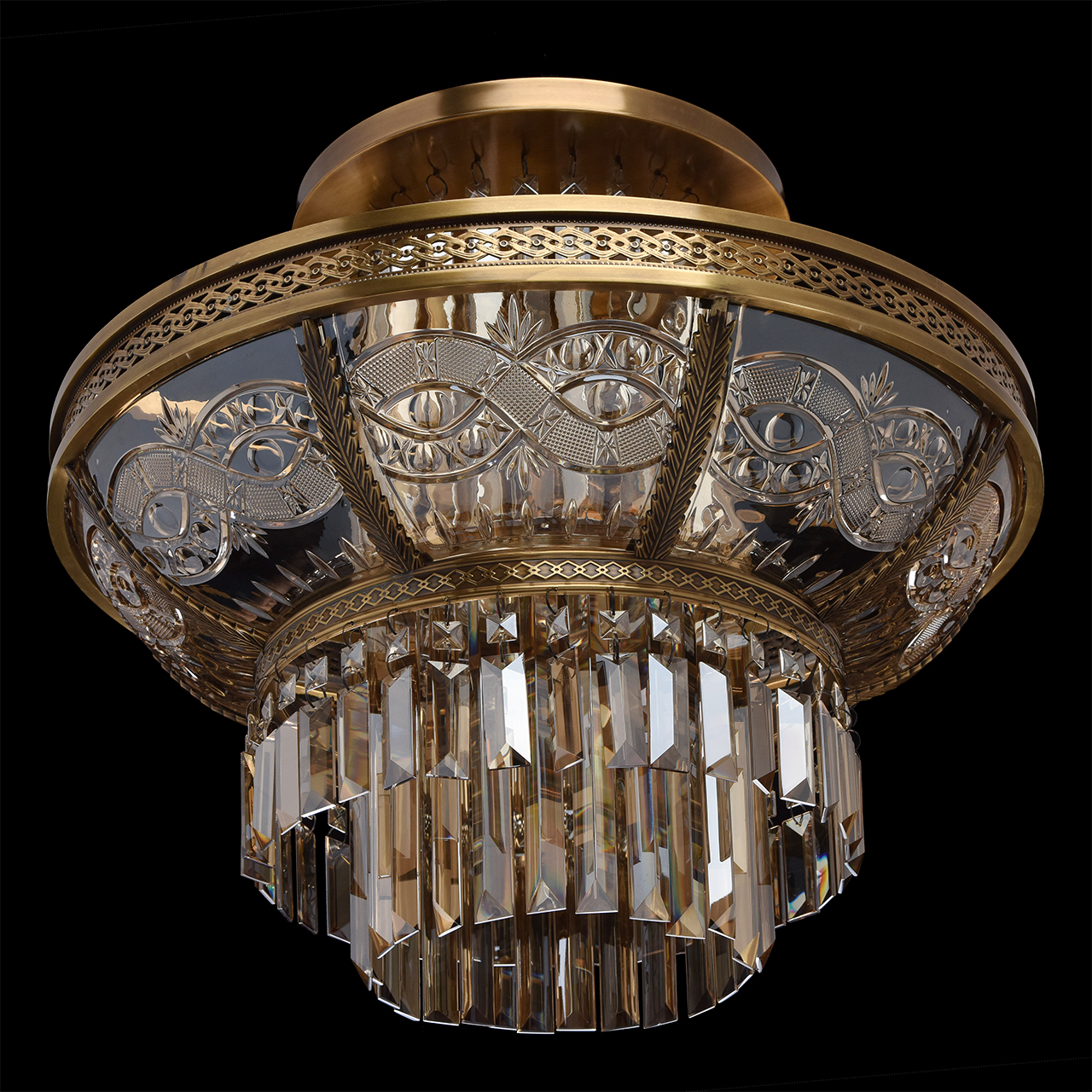 картинка Потолочный светильник Chiaro Диана 340011308 магазин pro-decor.kz являющийся официальным дистрибьютором в Казахстане картинка Потолочный светильник Chiaro Диана 340011308 от магазина pro-decor.kz